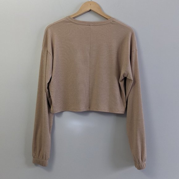 Nasty Gal Long Sleeve Tee - Picture 2 of 4